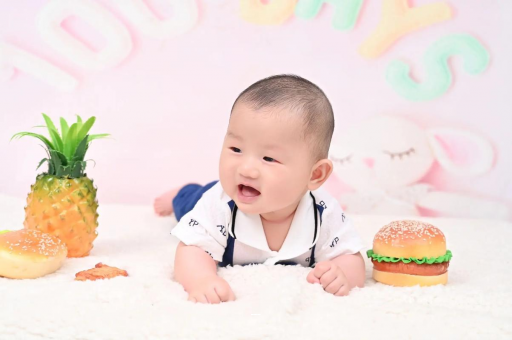 安达宝宝呕吐可以喝水吗